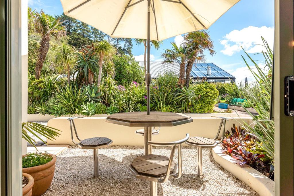Waiheke Island Accommodation New Zealand
